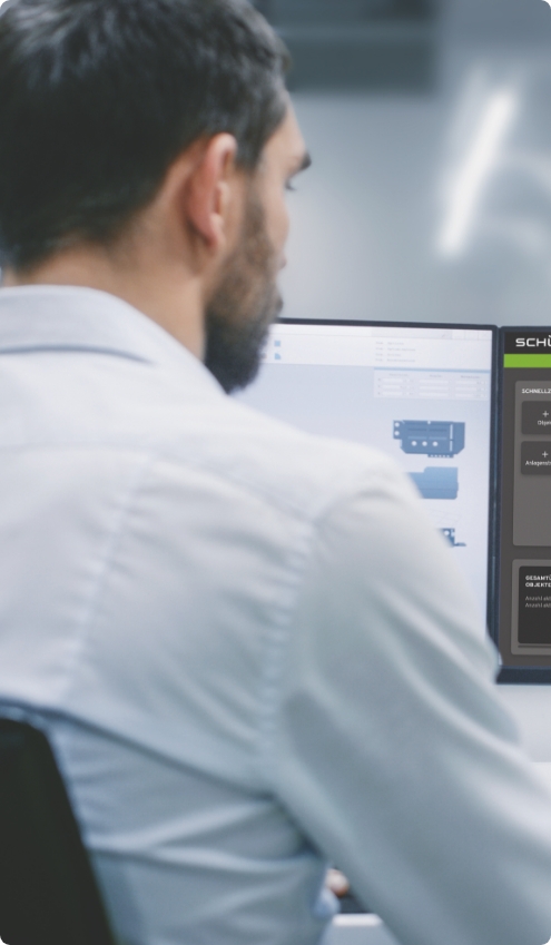 Praca w fabryce okien